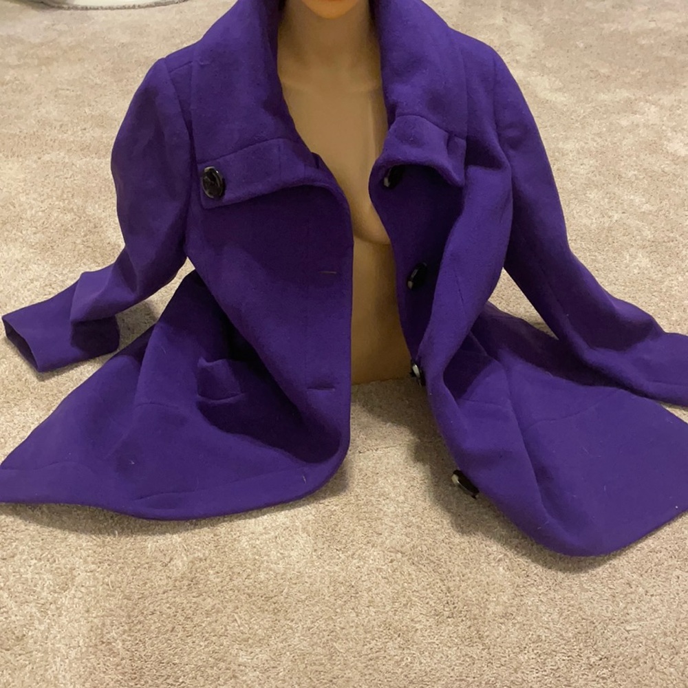 OH Baby Modernist by Guillaume Poupart Size M Pretty purple coat Sooo Pretty